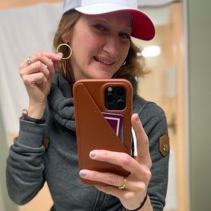 Meet your Posher, Rebekah